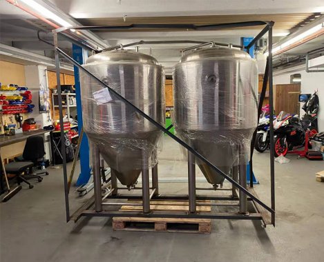 瑞士客戶收到啤酒設(shè)備